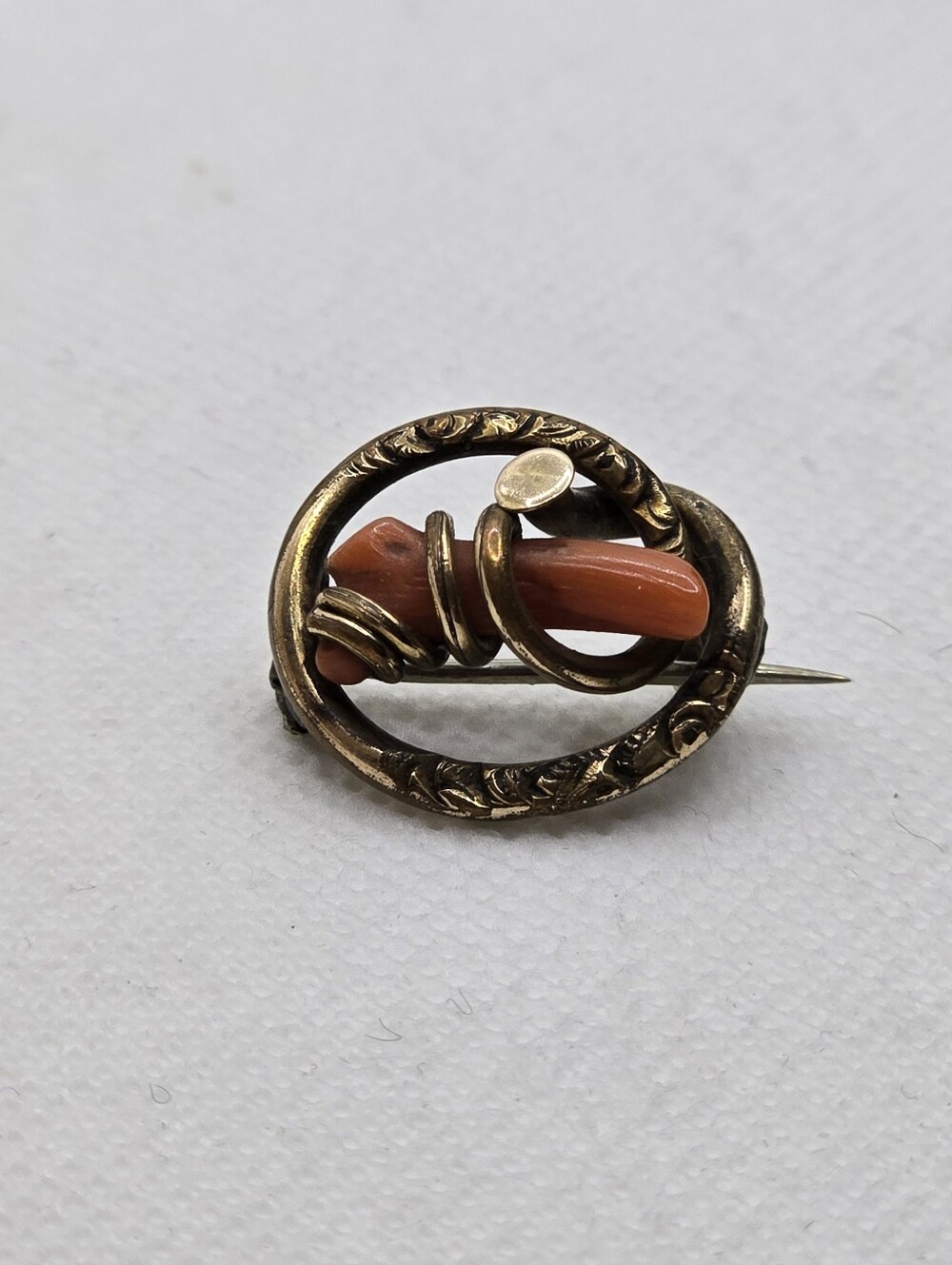 Small Victorian Branch Coral Love Knot Brooch Antique 1800s - Picture 4 of 9
